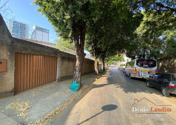 Imagem Casa com 3 Quartos à Venda, 126 m² em Melo - Montes Claros