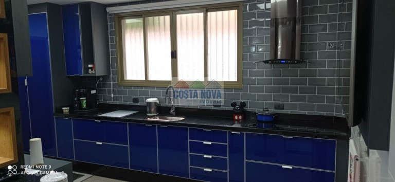 Imagem Casa com 3 Quartos à Venda, 250 m² em Ponta Da Praia - Santos Imagem Casa com 3 Quartos à Venda, 250 m² em Ponta Da Praia - Santos