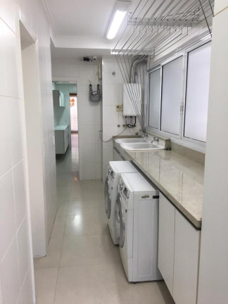 Imagem Apartamento com 4 Quartos para Alugar, 214 m² em Campo Belo - São Paulo