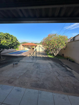 Imagem Casa com 3 Quartos à Venda, 360 m² em Residencial Cândido Queiroz - Aparecida De Goiânia
