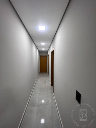 Imagem Casa com 3 Quartos à Venda, 190 m² em Residencial Colinas - Caçapava Imagem Casa com 3 Quartos à Venda, 190 m² em Residencial Colinas - Caçapava