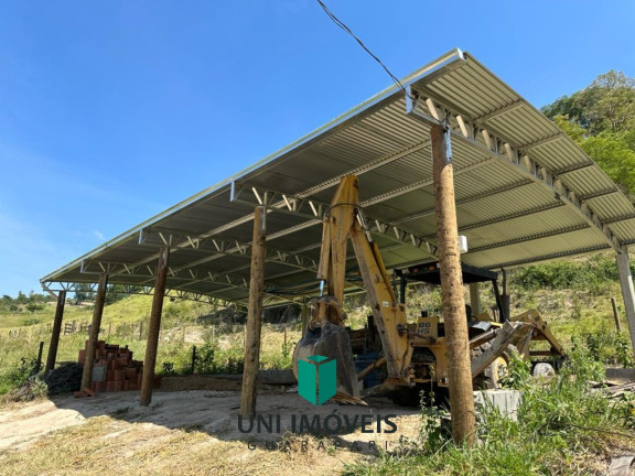 Imagem Imóvel com 3 Quartos à Venda, em Zona Rura - Resplendor Imagem Imóvel com 3 Quartos à Venda, em Zona Rura - Resplendor
