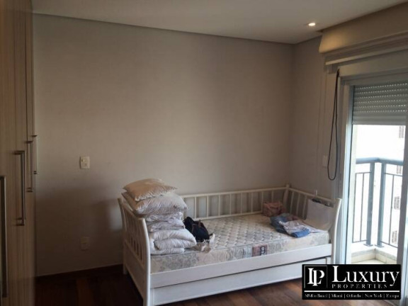 Imagem Apartamento com 4 Quartos à Venda, 226 m² em Vila Nova Conceição - São Paulo Imagem Apartamento com 4 Quartos à Venda, 226 m² em Vila Nova Conceição - São Paulo