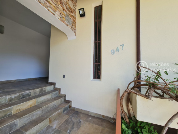 Imagem Casa com 4 Quartos à Venda, 500 m² em Belvedere - Belo Horizonte Imagem Casa com 4 Quartos à Venda, 500 m² em Belvedere - Belo Horizonte