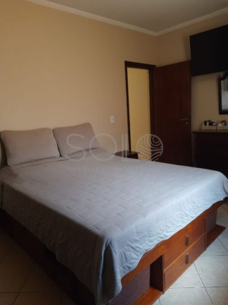 Imagem Casa com 2 Quartos à Venda, 220 m² em Jardim Das Estações (vila Xavier) - Araraquara Imagem Casa com 2 Quartos à Venda, 220 m² em Jardim Das Estações (vila Xavier) - Araraquara