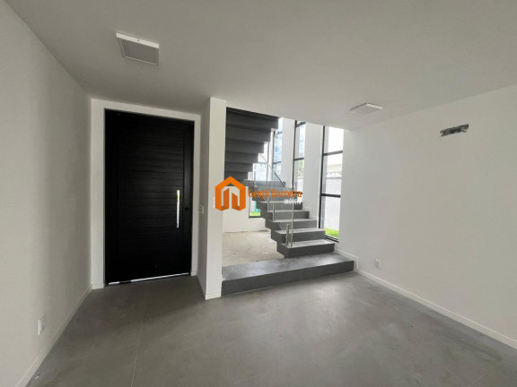 Imagem Casa com 4 Quartos à Venda, 330 m² em Cidade Alpha - Eusébio Imagem Casa com 4 Quartos à Venda, 330 m² em Cidade Alpha - Eusébio
