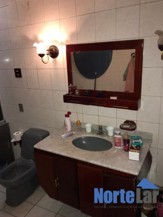 Imagem Casa com 3 Quartos à Venda, 250 m² em Vila Cavaton - São Paulo