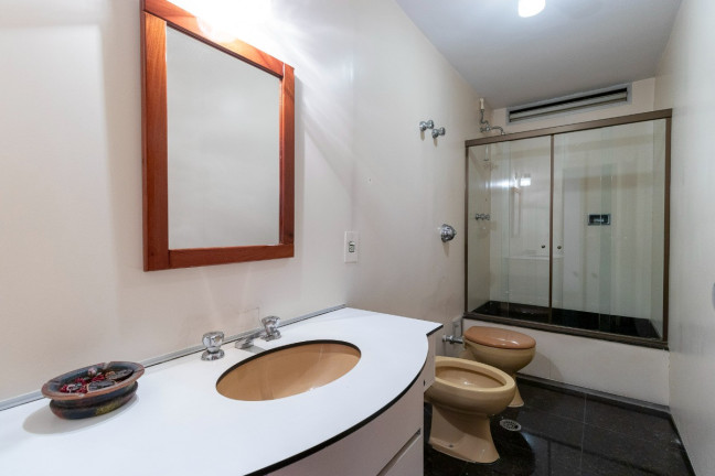 Imagem Apartamento com 3 Quartos à Venda, 137 m² em Itaim Bibi - São Paulo Imagem Apartamento com 3 Quartos à Venda, 137 m² em Itaim Bibi - São Paulo