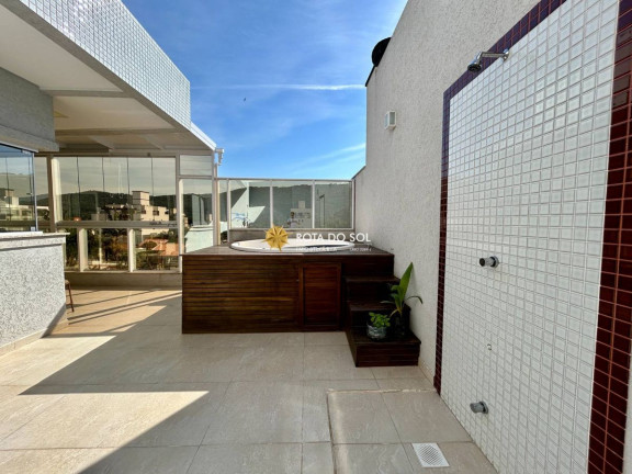 Imagem Cobertura com 3 Quartos à Venda, 200 m² em Mariscal - Bombinhas Imagem Cobertura com 3 Quartos à Venda, 200 m² em Mariscal - Bombinhas