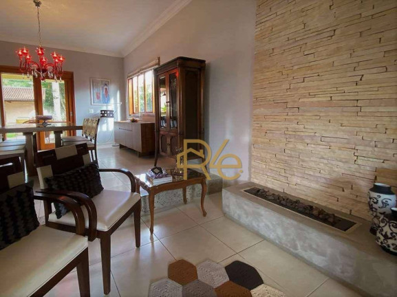 Imagem Casa com 4 Quartos à Venda, 362 m² em Chácara Vale Do Rio Cotia - Carapicuíba Imagem Casa com 4 Quartos à Venda, 362 m² em Chácara Vale Do Rio Cotia - Carapicuíba