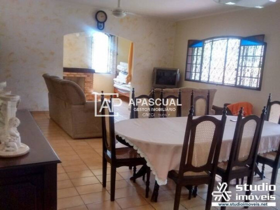 Imagem Casa com 5 Quartos à Venda,  em Caraguatatuba