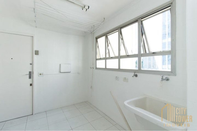 Imagem Apartamento com 3 Quartos à Venda, 163 m² em Itaim Bibi - São Paulo