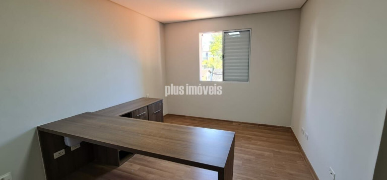 Imagem Casa com 4 Quartos à Venda, 270 m² em Jardim Prudência - São Paulo