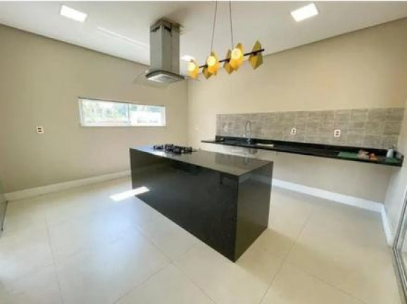 Imagem Casa com 5 Quartos à Venda, 600 m² em Ponta Negra - Manaus