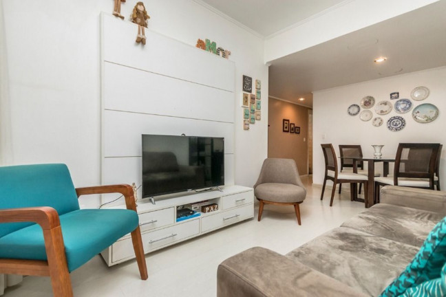 Imagem Imóvel com 2 Quartos à Venda, 74 m² em Boa Vista - Porto Alegre Imagem Imóvel com 2 Quartos à Venda, 74 m² em Boa Vista - Porto Alegre