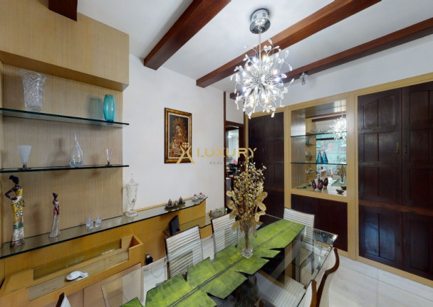 Imagem Imóvel com 4 Quartos à Venda, 239 m² em Santo Agostinho - Belo Horizonte