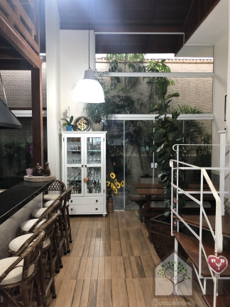 Imagem Casa com 5 Quartos à Venda, 200 m² em Saco Dos Limões - Florianópolis Imagem Casa com 5 Quartos à Venda, 200 m² em Saco Dos Limões - Florianópolis