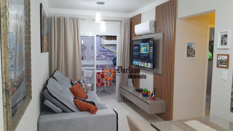Apartamento com 2 Quartos à Venda, 60 m² em Vila Tupi - Praia Grande