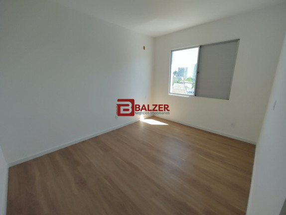 Imagem Apartamento com 2 Quartos à Venda, 100 m² em Centro - Florianópolis Imagem Apartamento com 2 Quartos à Venda, 100 m² em Centro - Florianópolis