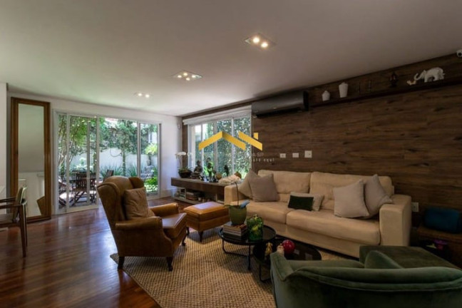 Casa com 3 Quartos à Venda, 195 m² em Alto Da Boa Vista - São Paulo