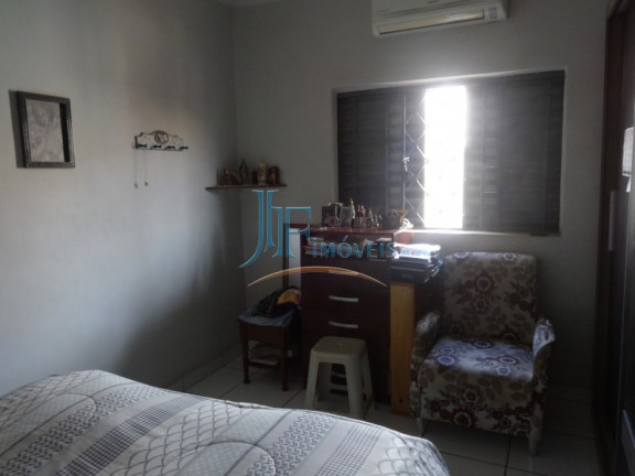 Imagem Casa com 3 Quartos à Venda, 152 m² em Parque Industrial Anhanguera - Ribeirão Preto Imagem Casa com 3 Quartos à Venda, 152 m² em Parque Industrial Anhanguera - Ribeirão Preto