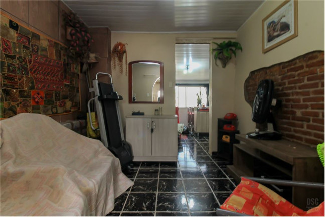Imagem Imóvel com 2 Quartos à Venda, em Cristal - Porto Alegre Imagem Imóvel com 2 Quartos à Venda, em Cristal - Porto Alegre