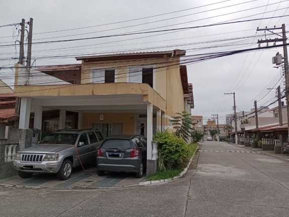 Sobrado com 3 Quartos à Venda, 147 m² em Vila Monteiro - Poá