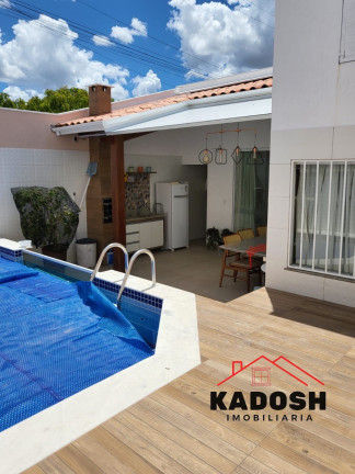Imagem Casa com 3 Quartos à Venda, 316 m² em Pedra Do Descanso - Feira De Santana Imagem Casa com 3 Quartos à Venda, 316 m² em Pedra Do Descanso - Feira De Santana