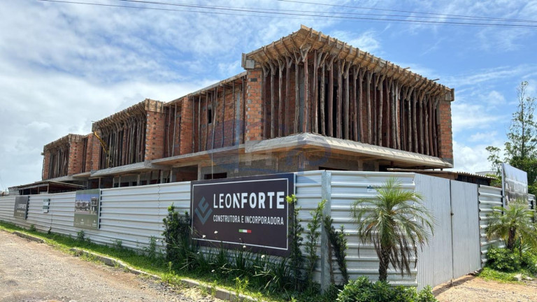 Imagem Sobrado com 2 Quartos à Venda, 101 m² em Igra Sul - Torres Imagem Sobrado com 2 Quartos à Venda, 101 m² em Igra Sul - Torres