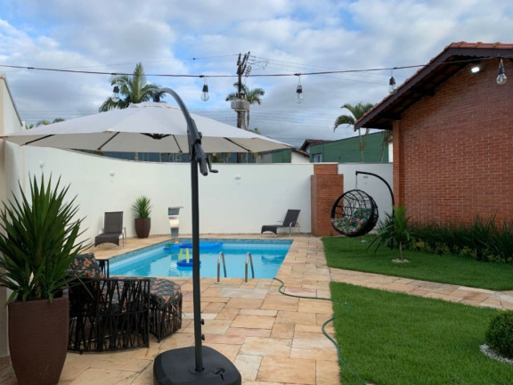 Imagem Casa com 3 Quartos à Venda, 220 m² em Flórida - Praia Grande Imagem Casa com 3 Quartos à Venda, 220 m² em Flórida - Praia Grande