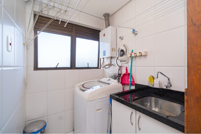 Imagem Apartamento com 2 Quartos à Venda, 83 m² em Santana - Porto Alegre Imagem Apartamento com 2 Quartos à Venda, 83 m² em Santana - Porto Alegre