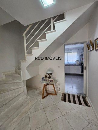 Imagem Sobrado com 3 Quartos à Venda, 110 m² em Umuarama - Osasco Imagem Sobrado com 3 Quartos à Venda, 110 m² em Umuarama - Osasco
