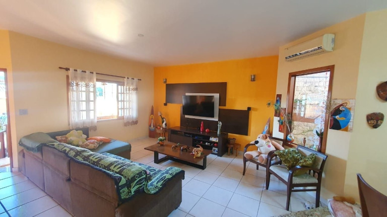 Imagem Casa com 3 Quartos à Venda, 193 m² em Jardim Maria Cândida - Caçapava Imagem Casa com 3 Quartos à Venda, 193 m² em Jardim Maria Cândida - Caçapava