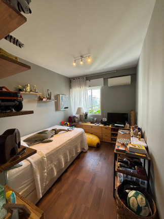 Imagem Imóvel com 3 Quartos à Venda, 150 m² em Moema - São Paulo Imagem Imóvel com 3 Quartos à Venda, 150 m² em Moema - São Paulo