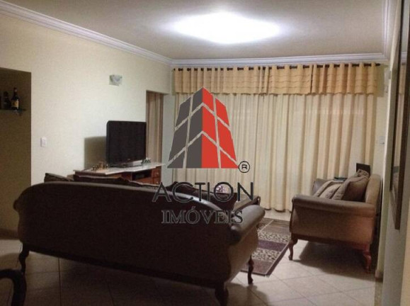 Sobrado com 4 Quartos à Venda, 360 m² em Vila Regente Feijó - São Paulo