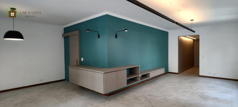 Imagem Apartamento com 3 Quartos à Venda, 190 m² Imagem Apartamento com 3 Quartos à Venda, 190 m²
