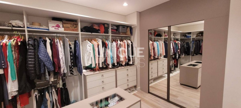 Imagem Casa de Condomínio com 3 Quartos à Venda, 502 m² em Medeiros - Jundiaí Imagem Casa de Condomínio com 3 Quartos à Venda, 502 m² em Medeiros - Jundiaí