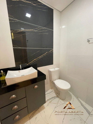 Imagem Casa com 3 Quartos à Venda, 144 m² em Giovanini - Coronel Fabriciano Imagem Casa com 3 Quartos à Venda, 144 m² em Giovanini - Coronel Fabriciano