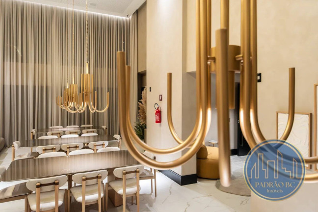 Imagem Apartamento com 4 Quartos à Venda, 146 m² em Pioneiros - Balneário Camboriú Imagem Apartamento com 4 Quartos à Venda, 146 m² em Pioneiros - Balneário Camboriú