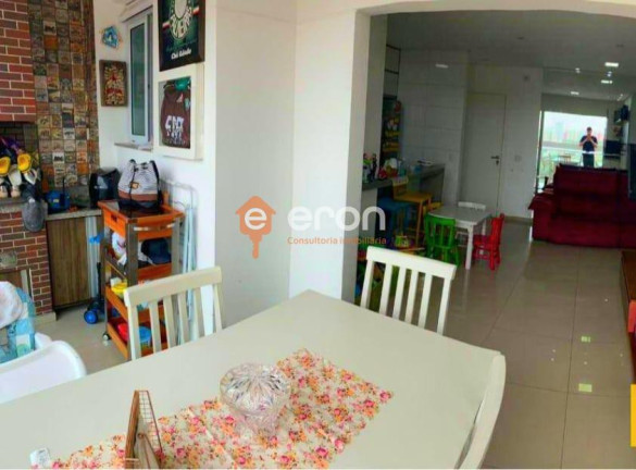 Imagem Apartamento com 2 Quartos à Venda, 70 m²