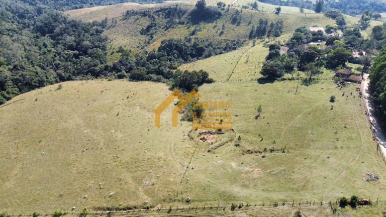 Fazenda à Venda, 121.000 m² em Vale San Fernando - Itapetininga
