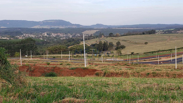 Imagem Terreno à Venda, 899 m² em Residencial Cuscoville - Analândia Imagem Terreno à Venda, 899 m² em Residencial Cuscoville - Analândia
