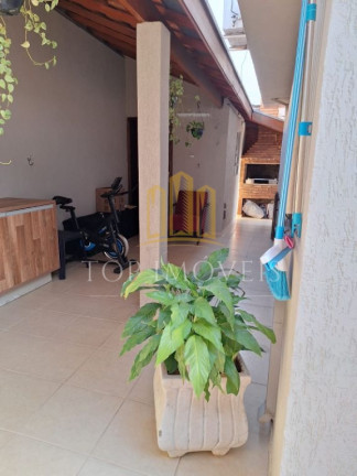 Imagem Casa com 3 Quartos à Venda, 250 m² em Bosque Dos Eucaliptos - São José Dos Campos