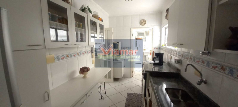 Imagem Apartamento com 4 Quartos à Venda, 132 m² em Enseada - Guarujá