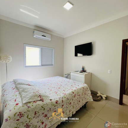 Imagem Casa com 3 Quartos à Venda, 190 m² em Caiçaras - Patos De Minas Imagem Casa com 3 Quartos à Venda, 190 m² em Caiçaras - Patos De Minas