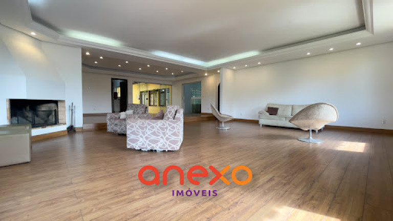 Imagem Casa com 5 Quartos à Venda, 387 m² em Vila Nova - Blumenau Imagem Casa com 5 Quartos à Venda, 387 m² em Vila Nova - Blumenau