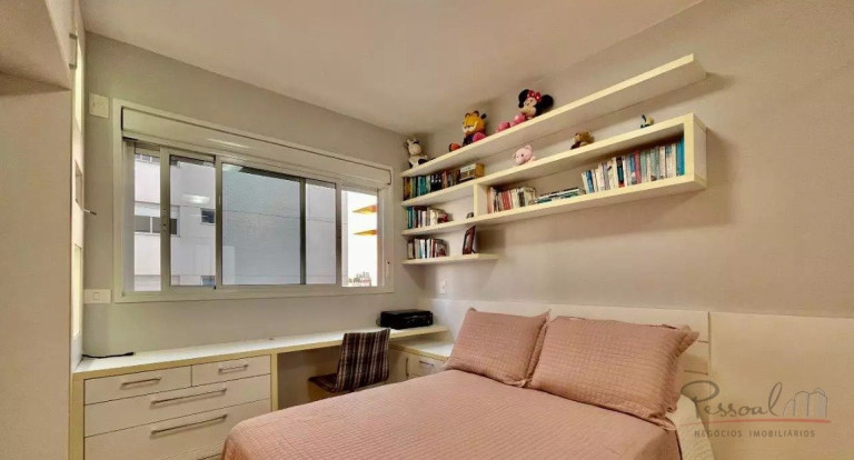 Imagem Apartamento com 3 Quartos à Venda, 185 m² em Centro - Florianópolis Imagem Apartamento com 3 Quartos à Venda, 185 m² em Centro - Florianópolis