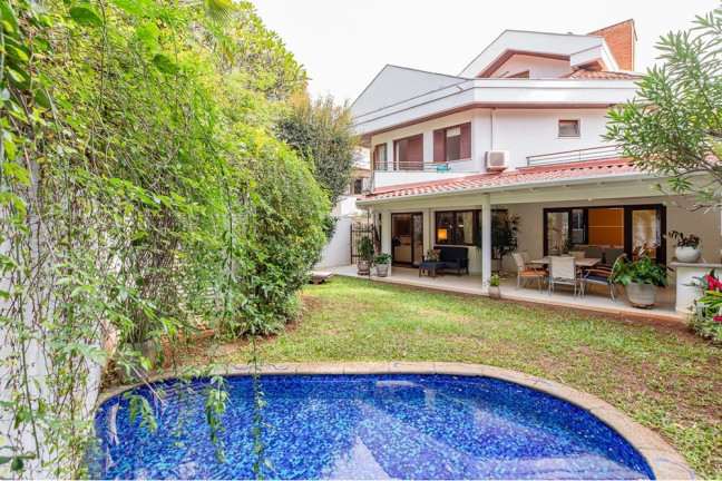 Casa com 4 Quartos à Venda, 407 m² em Jardim Cordeiro - São Paulo