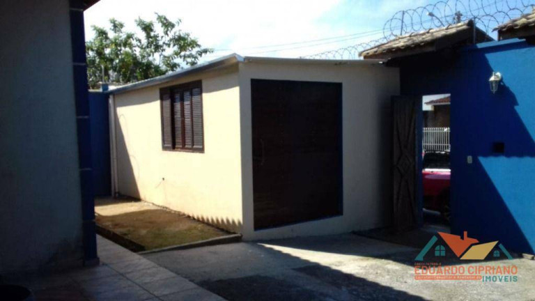 Imagem Casa com 3 Quartos à Venda ou Locação, 200 m² em Porto Novo - Caraguatatuba Imagem Casa com 3 Quartos à Venda ou Locação, 200 m² em Porto Novo - Caraguatatuba
