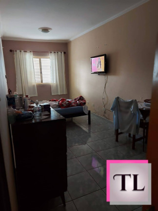 Imagem Casa com 3 Quartos à Venda, 200 m² em Jardim Philadélphia - Poços De Caldas